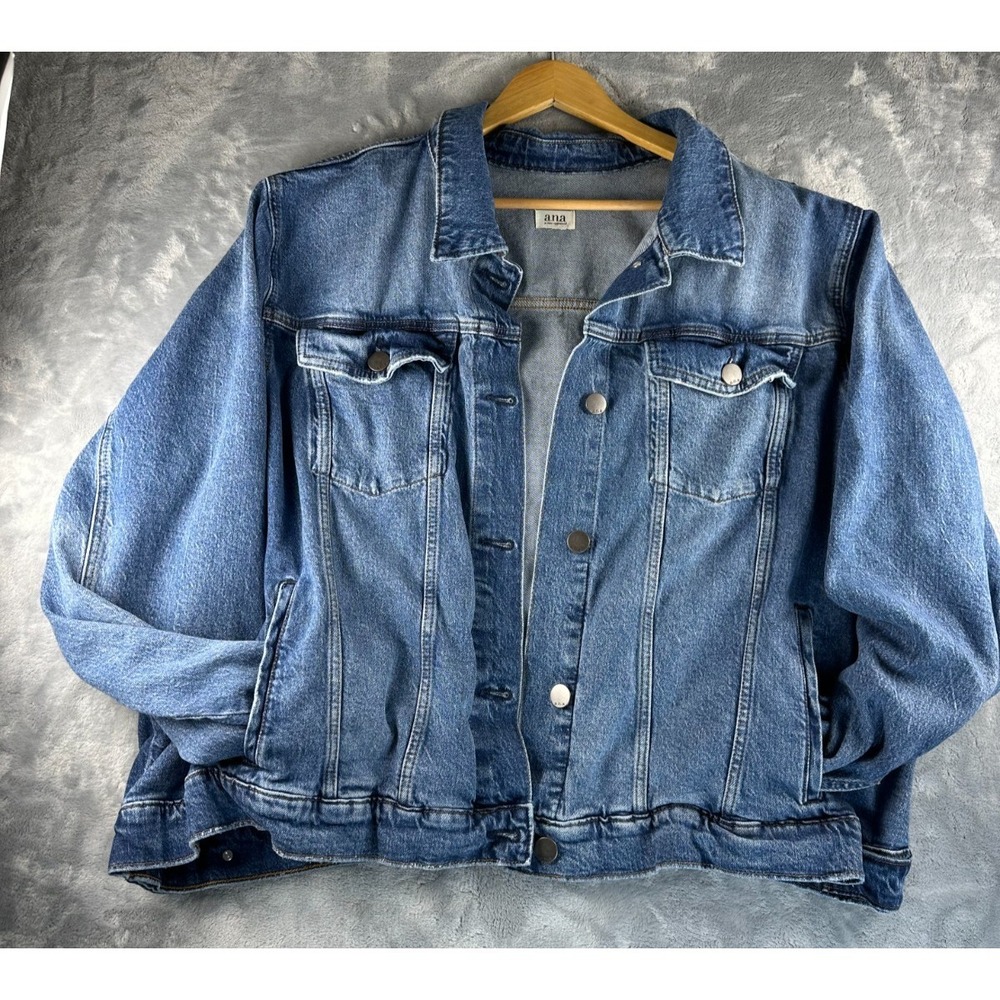 a..n.a.  Womens 4X Boxy Denim Jacket Blue Button Front Plus - Picture 5 of 11